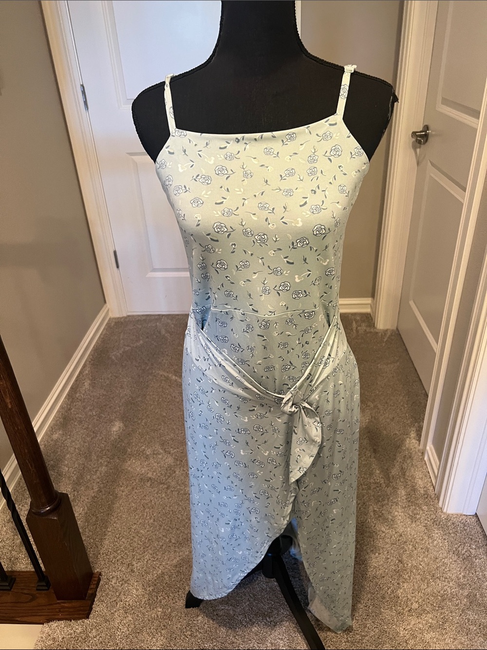 No Boundaries Pale Green Floral High-Low Tie-Waist Dress Juniors Size 11